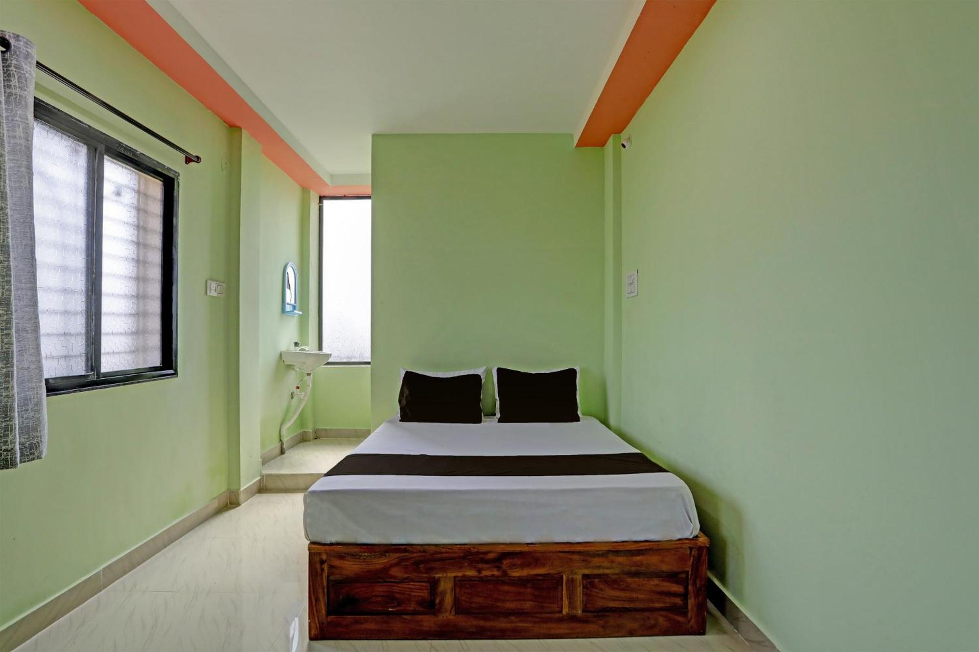 Spot On Hotel Leo Star Chandrapur Esterno foto