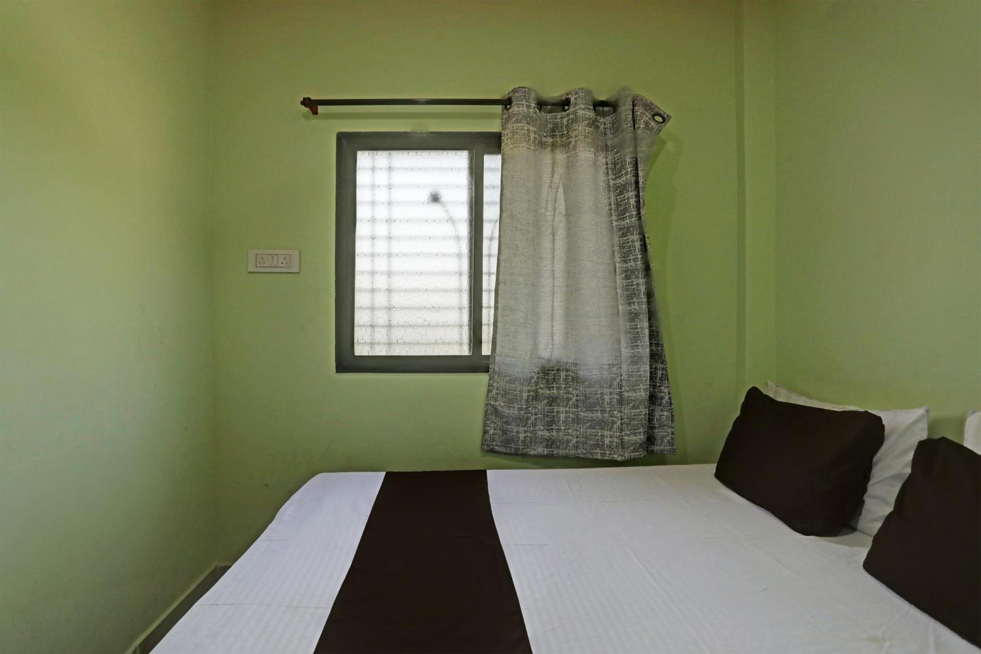 Spot On Hotel Leo Star Chandrapur Esterno foto