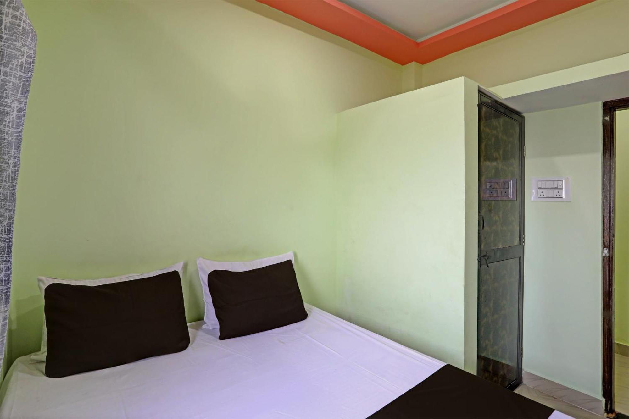 Spot On Hotel Leo Star Chandrapur Esterno foto