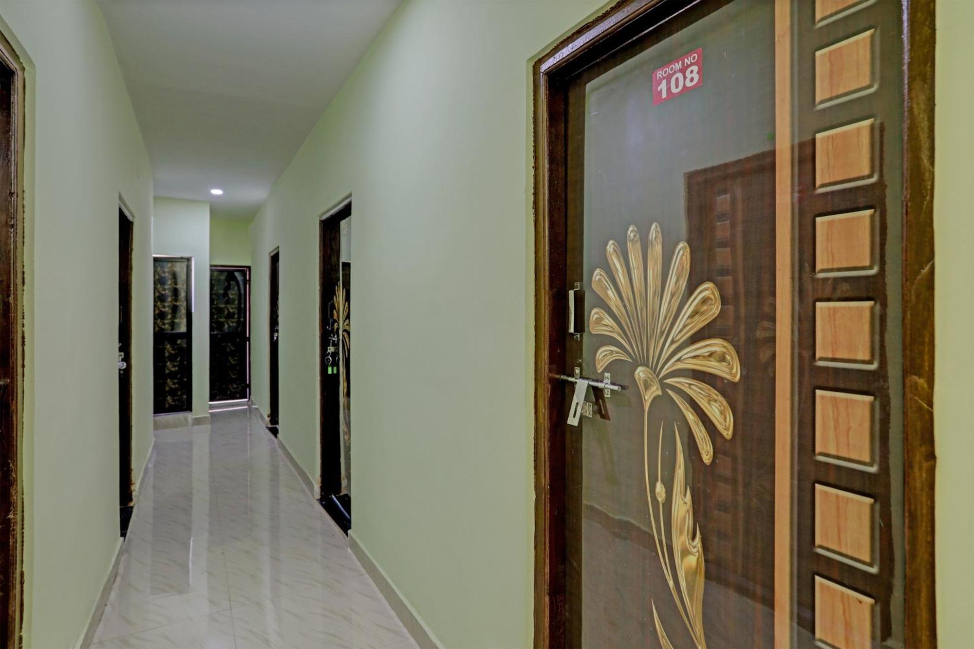 Spot On Hotel Leo Star Chandrapur Esterno foto