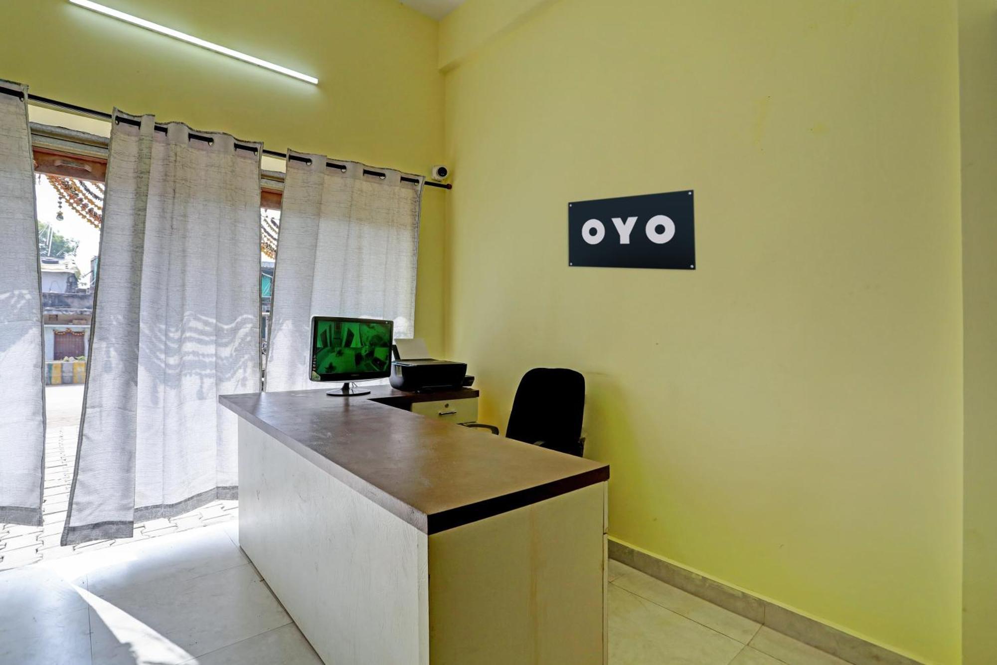 Spot On Hotel Leo Star Chandrapur Esterno foto